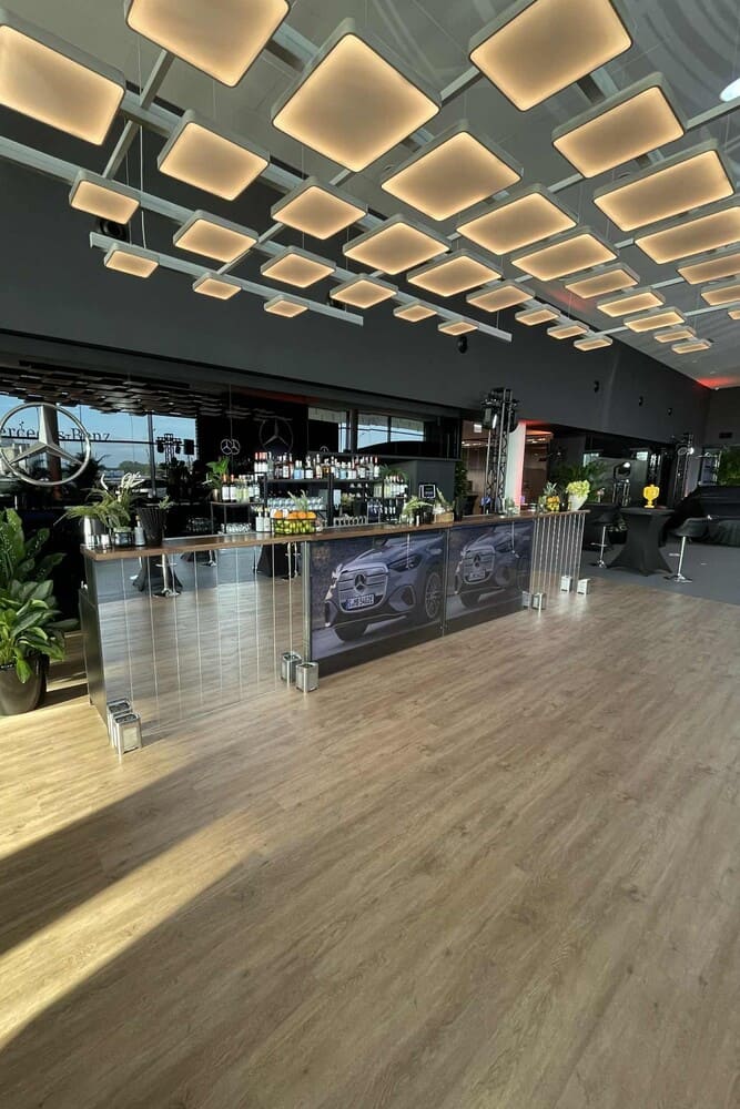 bary multimedialne LED Mercedes